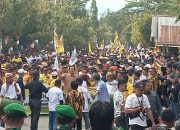 Diiringi Ribuan Pendukung, ASSAmi Daftar ke KPU Polman 9 Diiringi Ribuan Pendukung, ASSAmi Daftar ke KPU Polman