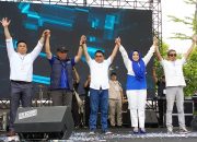 Disaksikan Puluhan Ribu Warga Polman, Besti Siap Membangun Desa Menata Kota 9 Disaksikan Puluhan Ribu Warga Polman, Besti Siap Membangun Desa Menata Kota