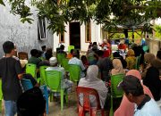 Warga Desa Buku Mapilli Ngobrol Santai dengan PASTI 10 Warga Desa Buku Mapilli Ngobrol Santai dengan PASTI