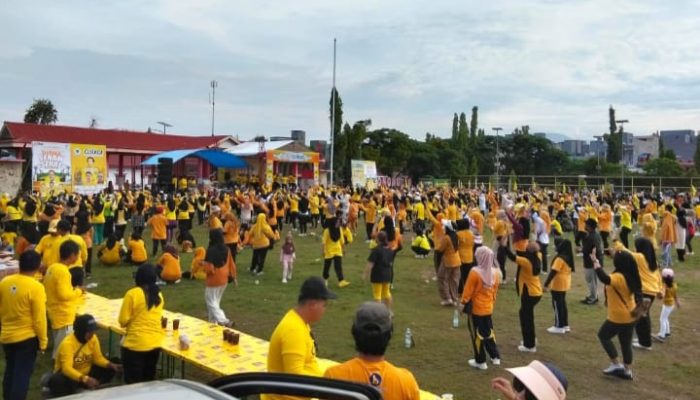 Meriahkan HUT Golkar ke 60, DPD Partai Golkar Polman Gelar Senam Sehat Bersama Warga