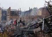 Dari Empat Rumah Yang Terbakar di Madatte, Pemkab Polman Hanya Bantu Dua Saja 9 Dari Empat Rumah Yang Terbakar di Madatte, Pemkab Polman Hanya Bantu Dua Saja