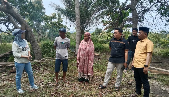 Kepedulian Ketua DPRD Polman, Rumah Tidak Layak Huni Mikik Nurhayati Segera Dibedah