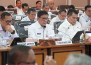 Komisi XIII DPR Dukung Pemberian Tunjangan Khusus bagi Petugas Imigrasi 8 Komisi XIII DPR Dukung Pemberian Tunjangan Khusus bagi Petugas Imigrasi