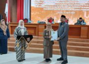 Wabup Polman Serahkan Tiga Ranperda Strategis ke DPRD Polman
