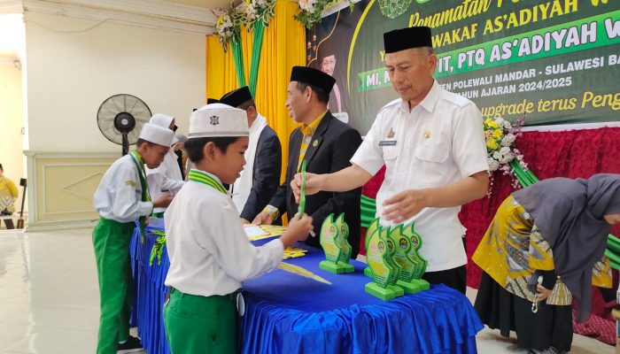 Penamatan 237 Peserta Didik Yayasan Wakaf As’Adiyah Wonomulyo Tahun Ajaran 2024-2025