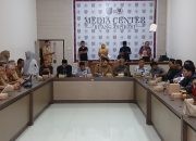 Aliansi Mahasiswa Desak Pemda Tunda Kenaikan PBB 11 Aliansi Mahasiswa Desak Pemda Tunda Kenaikan PBB