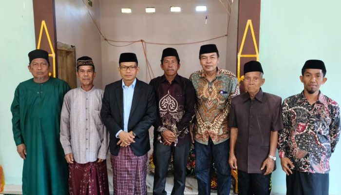 Bupati Polman Resmikan Mesjid di Paropo Campalagian