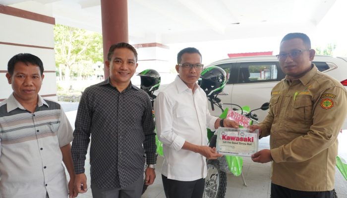 Tiga Penyuluh Berprestasi di Polman Terima Bantuan Motor dari Kementerian Pertanian