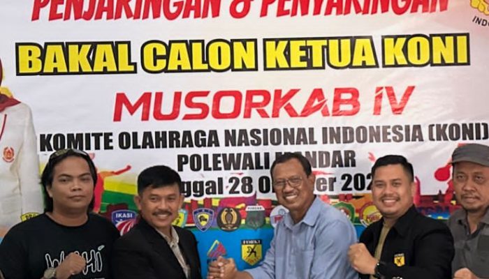 Andi Mappangara Jadi Bakal Calon Pertama Kembalikan Formulir Ketua KONI Polman