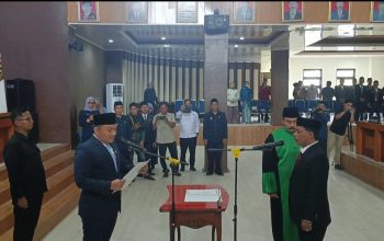 Muhammad Dinar Dilantik Jadi Anggota DPRD Polman 6 IMG 20251027 WA0020