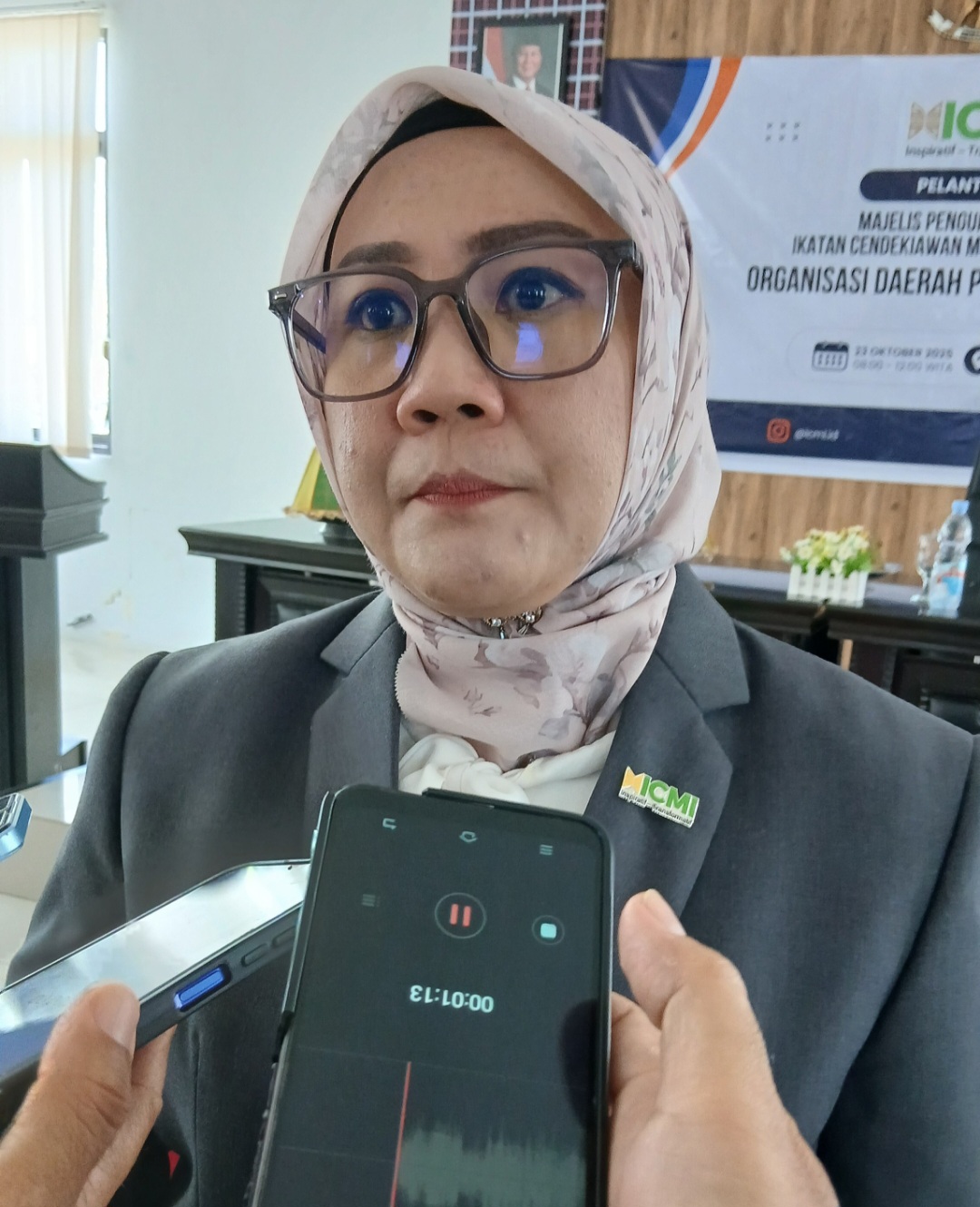 DPRD Sulbar Soroti Kinerja Disbun, Suraidah : Bagaimana Bisa Ditanam Kalau Bibitnya Mati 1 Screenshot 20251023 173355 Gallery