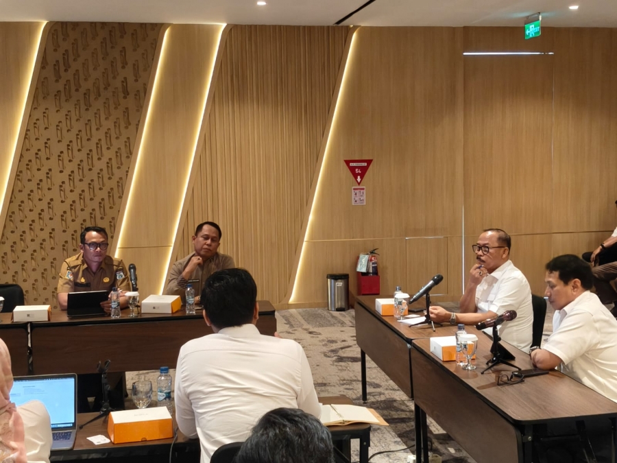 86a469af0ee784fe906902a44c2cc64c XL