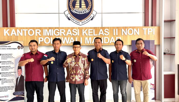 H. Samsul Mahmud Apresiasi Layanan dan Prasarana Imigrasi Polewali Mandar