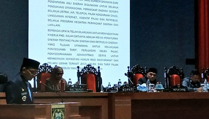 DPRD Polman Gelar Dapat Paripurna Jawaban Bupati Atas Pemandangan Fraksi-Fraksi
