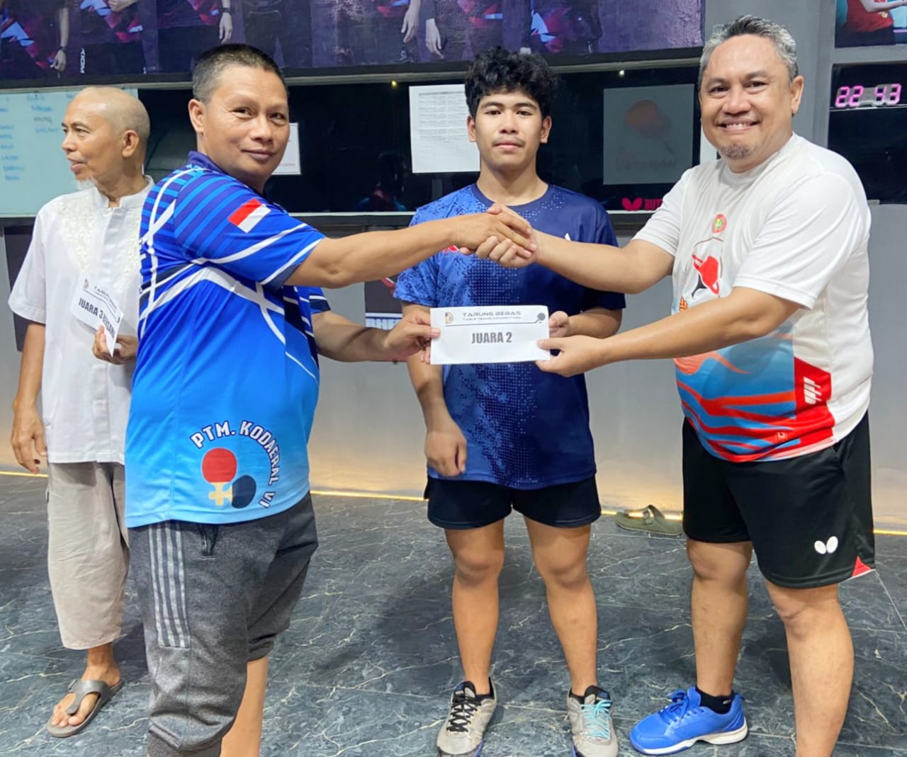 Tarung Bebas Sulselbar Meriah, Para Veteran dan Junior Ramaikan PTM Veteran Makassar 2 IMG 20251203 WA0002