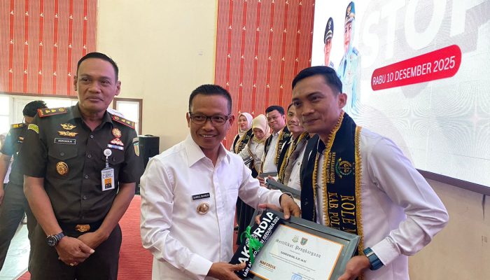 Peringatan Hakordia, Enam ASN Polman Jadi Role Model Bagi ASN 2025