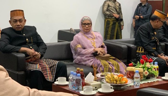 Hj. Andi Nursami Masdar Hadiri Peringatan Hari Jadi Kabupaten Mamuju Tengah ke-13