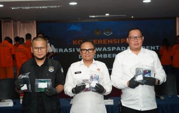 220 WNA Terjaring Operasi Wirawaspada dan Pertambangan 3 IMG 20251217 WA0003