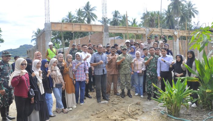 Irdam XXIII/Palaka Wira Tinjau Pembangunan KDKMP di Wilayah Kodim 1402/Polman
