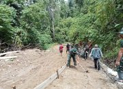 Hari Pertama Pasca Pembukaan, TMMD ke-127 Lanjutkan Pengerjaan Jalan Bulo–Lenggo