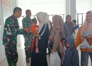 Satgas TMMD Edukasi Orang Tua dan Bagikan Makanan Tambahan bagi Balita