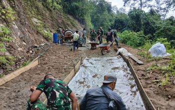 Hari ke-12 TMMD Kodim 1402/Polman, Pengerjaan Jalan Bulo-Lenggo Terus Dikebut