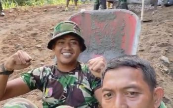 Ramadhan Pertama Jauh dari Keluarga, Prada Farizaldi Tetap Semangat Bertugas di TMMD