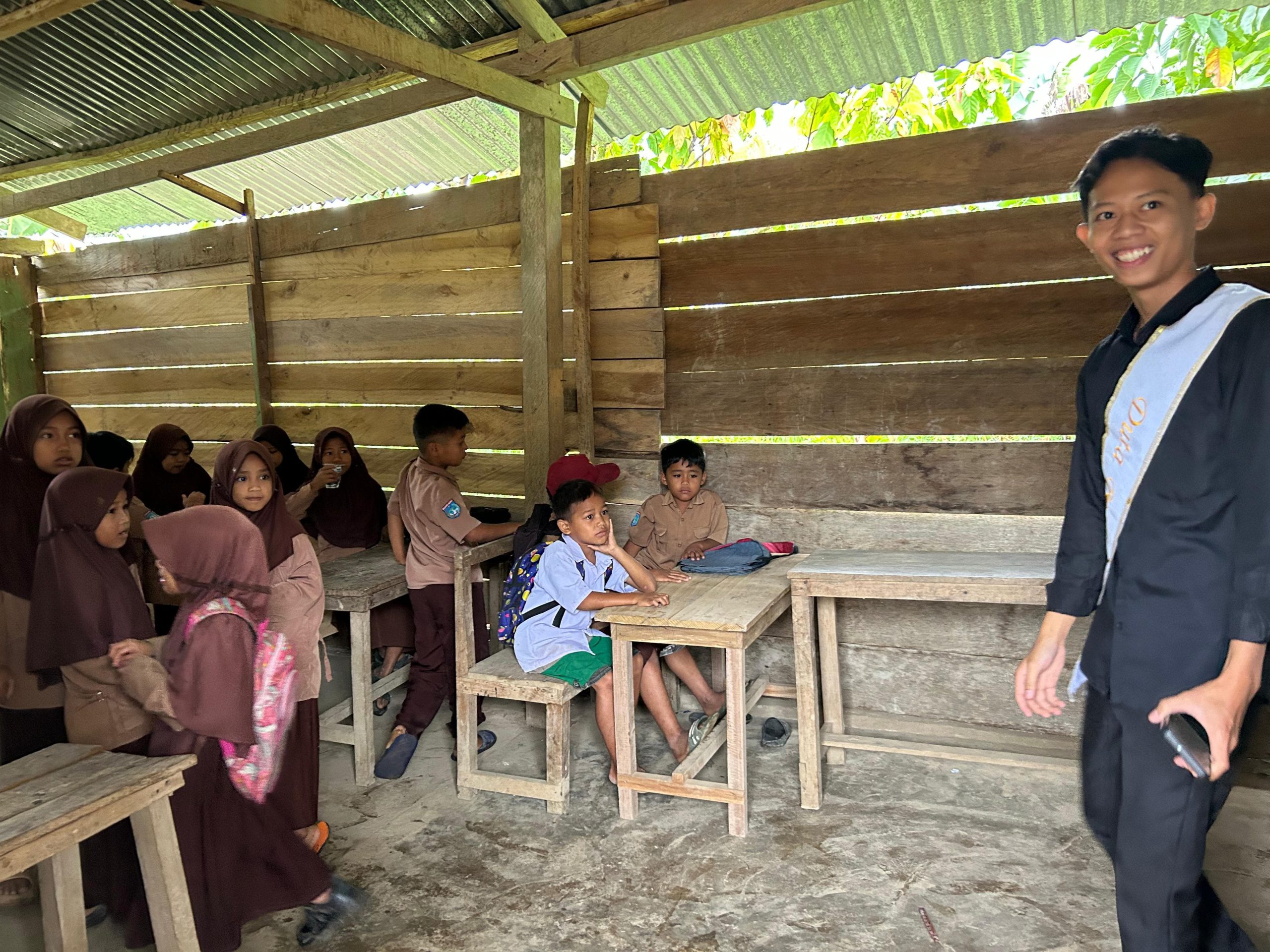 MI Taloba di Tutar: Semangat Belajar Tinggi di Tengah Keterbatasan 2 IMG 20260228 WA0033 scaled