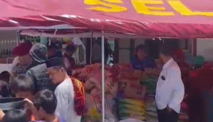 Sat Res Narkoba Polres Polman Salurkan Bantuan untuk Korban Kebakaran Galung Tuluk