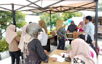 Bantu Warga Polman, Kejari Polman Gelar Bazar Bahan Pokok Murah Ramadan