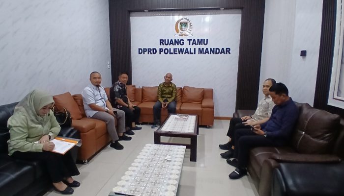 DPRD Sulbar Kunjungi DPRD Polman, Bahas Mekanisme Penginputan Pokok Pikiran Dewan
