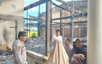 Dua Rumah Desa Botto Ludes Terbakar, Kerugian Capai Ratusan Juta
