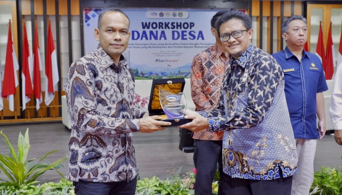 Senator RI Jupri Mahmud Jadi Pemateri Workshop Evaluasi Pengelolaan Dana Desa di Pasangkayu