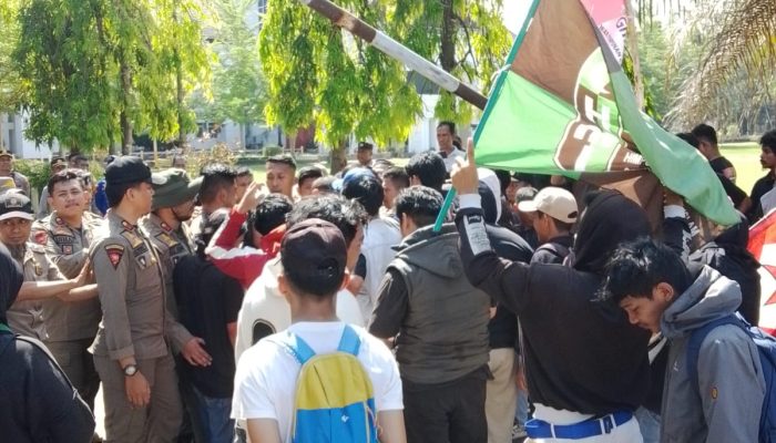 Unjukrasa Semarak Diwarnai Kericuhan, Pemkab Dinilai Tidak Responsif
