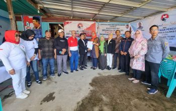 Kepala Badan Kesbangpol Polman Serahkan SKK IJS DPW Kabupaten Polman 3 IMG 20260618 WA0004