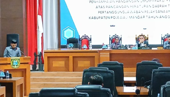 Delapan Fraksi DPRD Polman Beri Catatan Khusus LKPJ APBD 2025, Soroti Realisasi Belanja Hingga Silpa