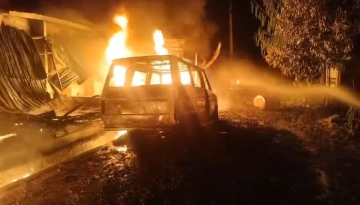 Bongkar Muat BBM Diduga Picu Kebakaran di Binuang, Dua Rumah Hangus