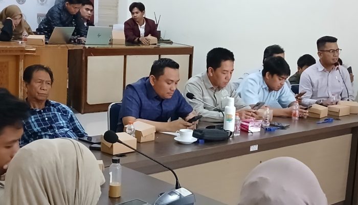 Tekan Defisit, DPRD Polman Dorong Mitra Dapur MBG Tanggung BPJS Relawan