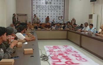Terima Aspirasi Mahasiswa HMI Polman, DPRD Polman Bakal Pantau Antrean BBM dan Distribusi LPG